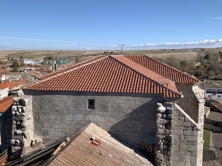 Reforma integral de tejado en Iglesia. Proyectos de pequeñas y grandes reformas Salamanca